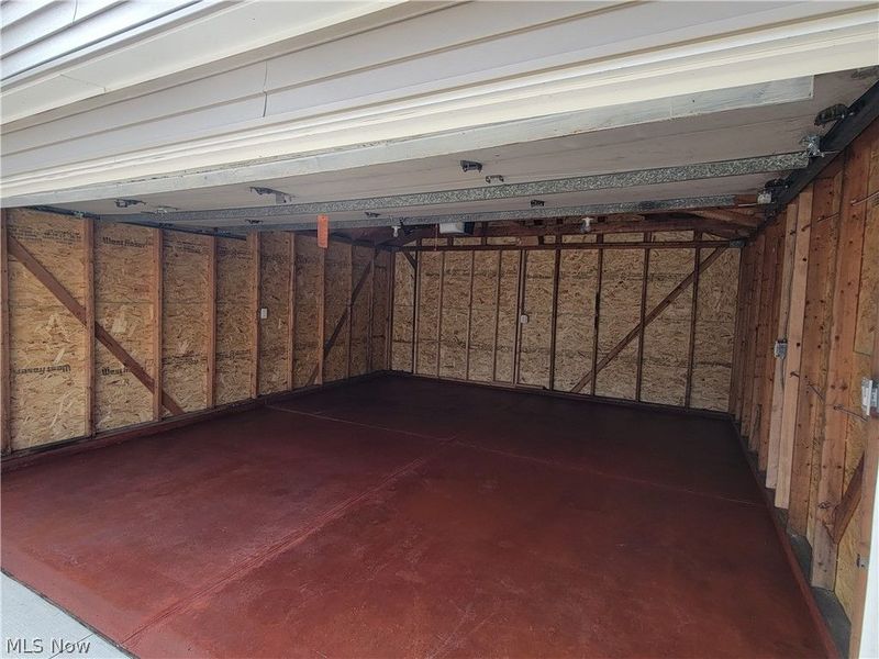12509 Hirst Avenue, Cleveland, OH 44135 Photo 7