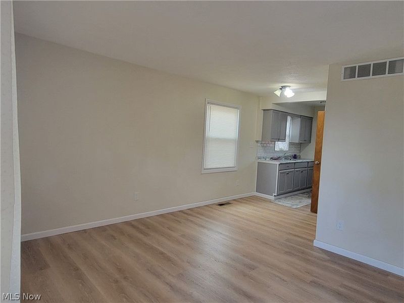 12509 Hirst Avenue, Cleveland, OH 44135 Photo 9