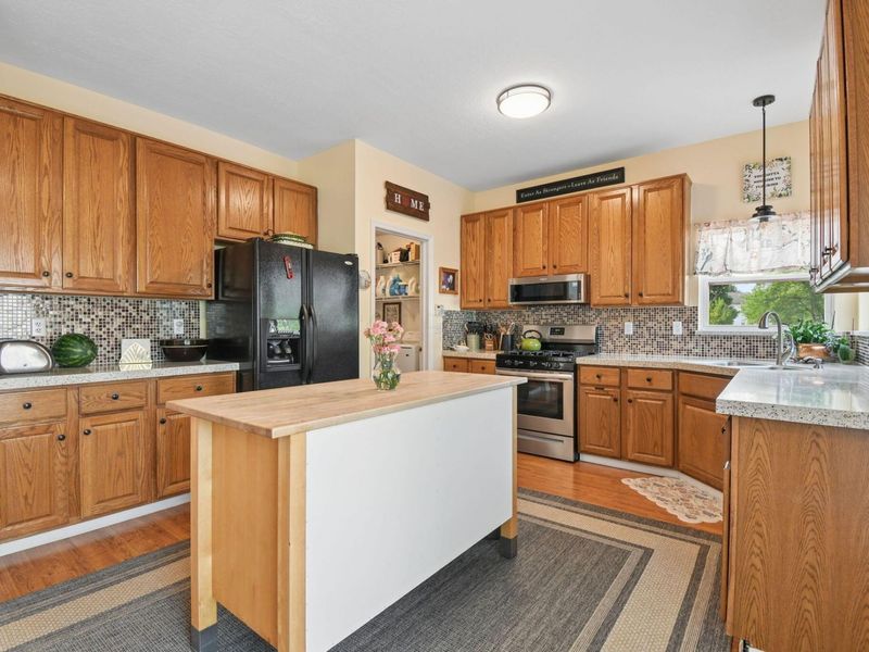 1051 Celosia Court , Reynoldsburg, OH 43068 Photo 14