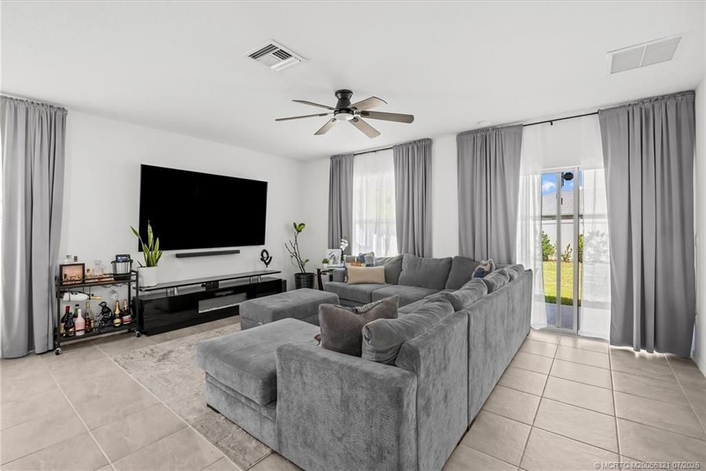 837 SW California Boulevard, Port Saint Lucie, FL 34953 Photo