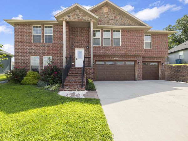 2086 Bull Run Road , Ozark, MO 65721