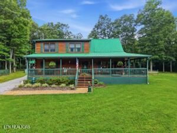 246 Cross Drive, Monterey, TN 38574