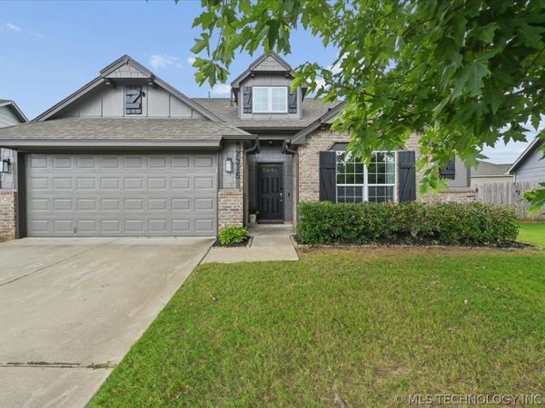 7315 S Laurel Place , Broken Arrow, OK 74011