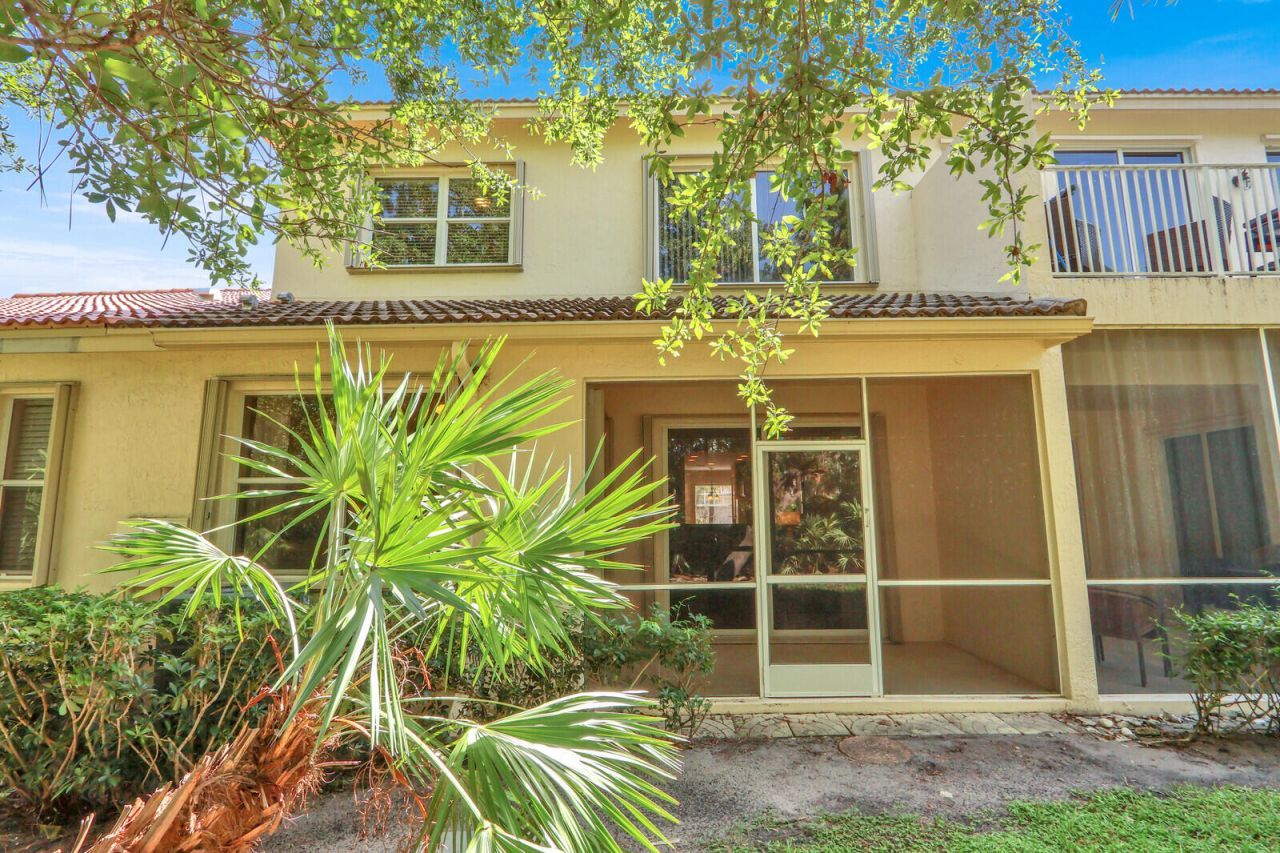 8123 Carnoustie Place, Port Saint Lucie, FL 34986 Photo