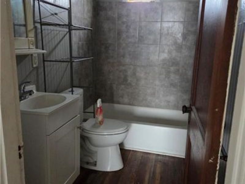 445 E Siebenthaler Avenue, Dayton, OH 45405 Photo 10