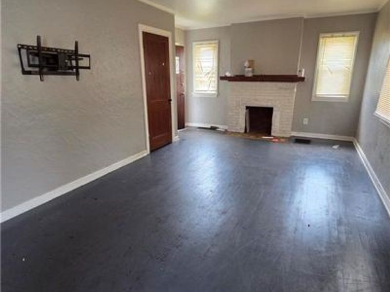 445 E Siebenthaler Avenue, Dayton, OH 45405 Photo 4