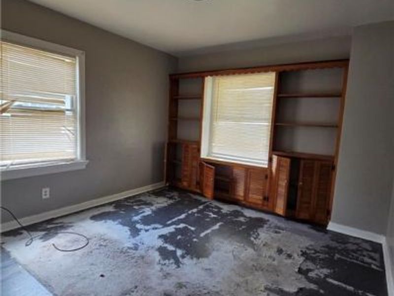445 E Siebenthaler Avenue, Dayton, OH 45405 Photo 8