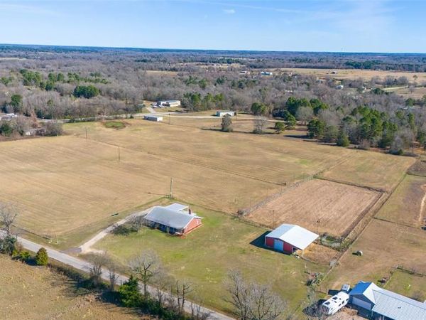 283 County Road 4440 , Winnsboro, TX 75494