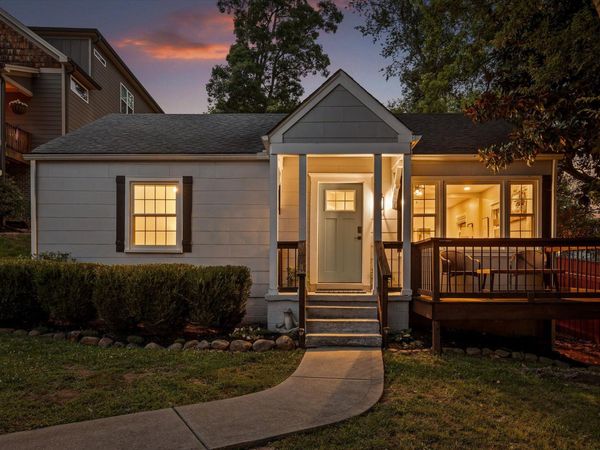 911 Overman Street, Chattanooga, TN 37405