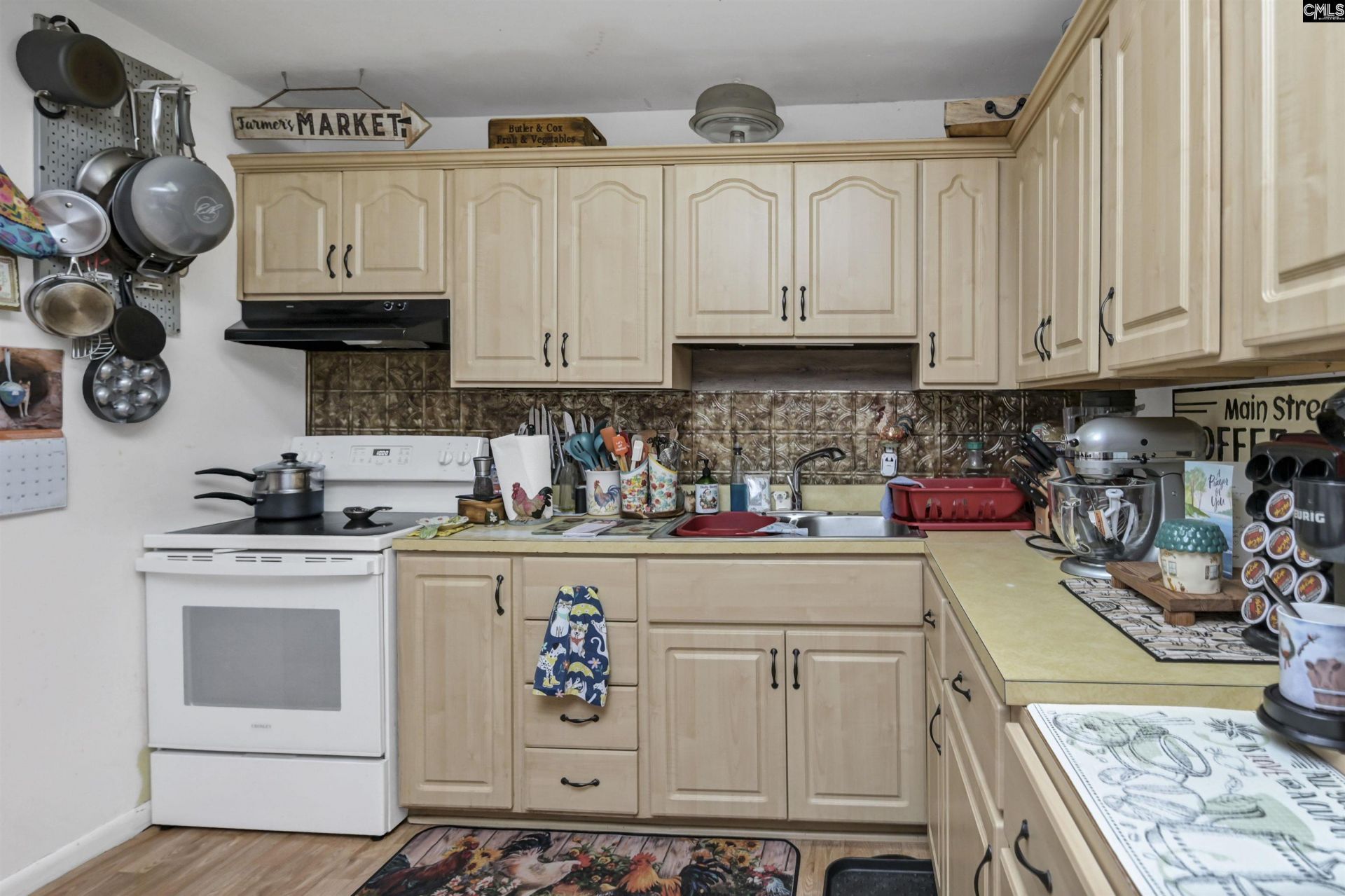 133 Sunset Strip  Photo 14