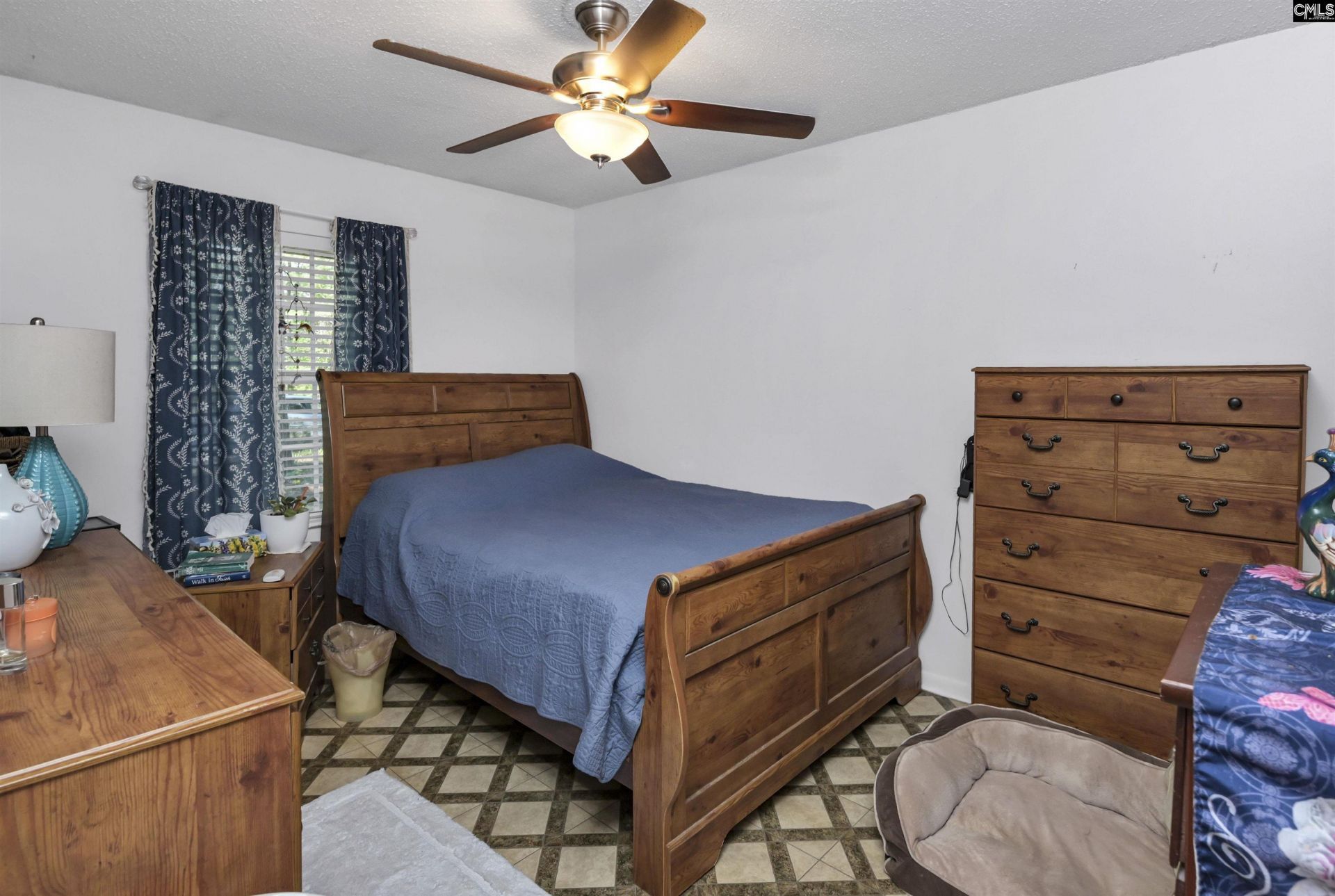 133 Sunset Strip  Photo 16