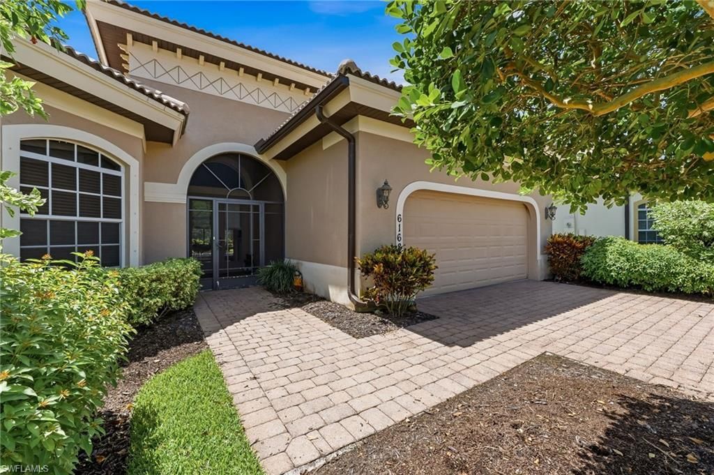 6168 Dogleg Dr , Naples, FL 34113 Photo