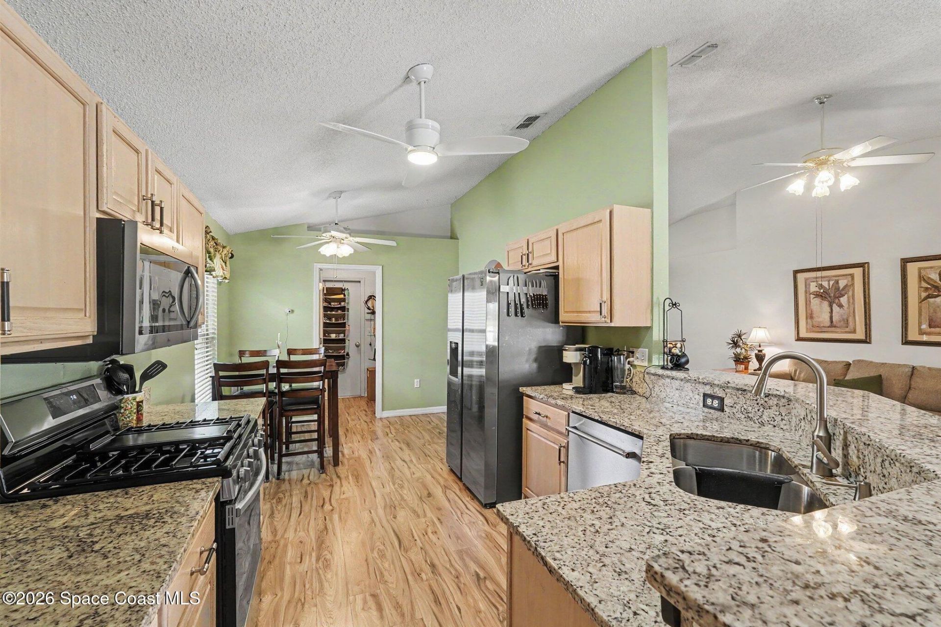 1216 White Oak Circle , Melbourne, FL 32934 Photo