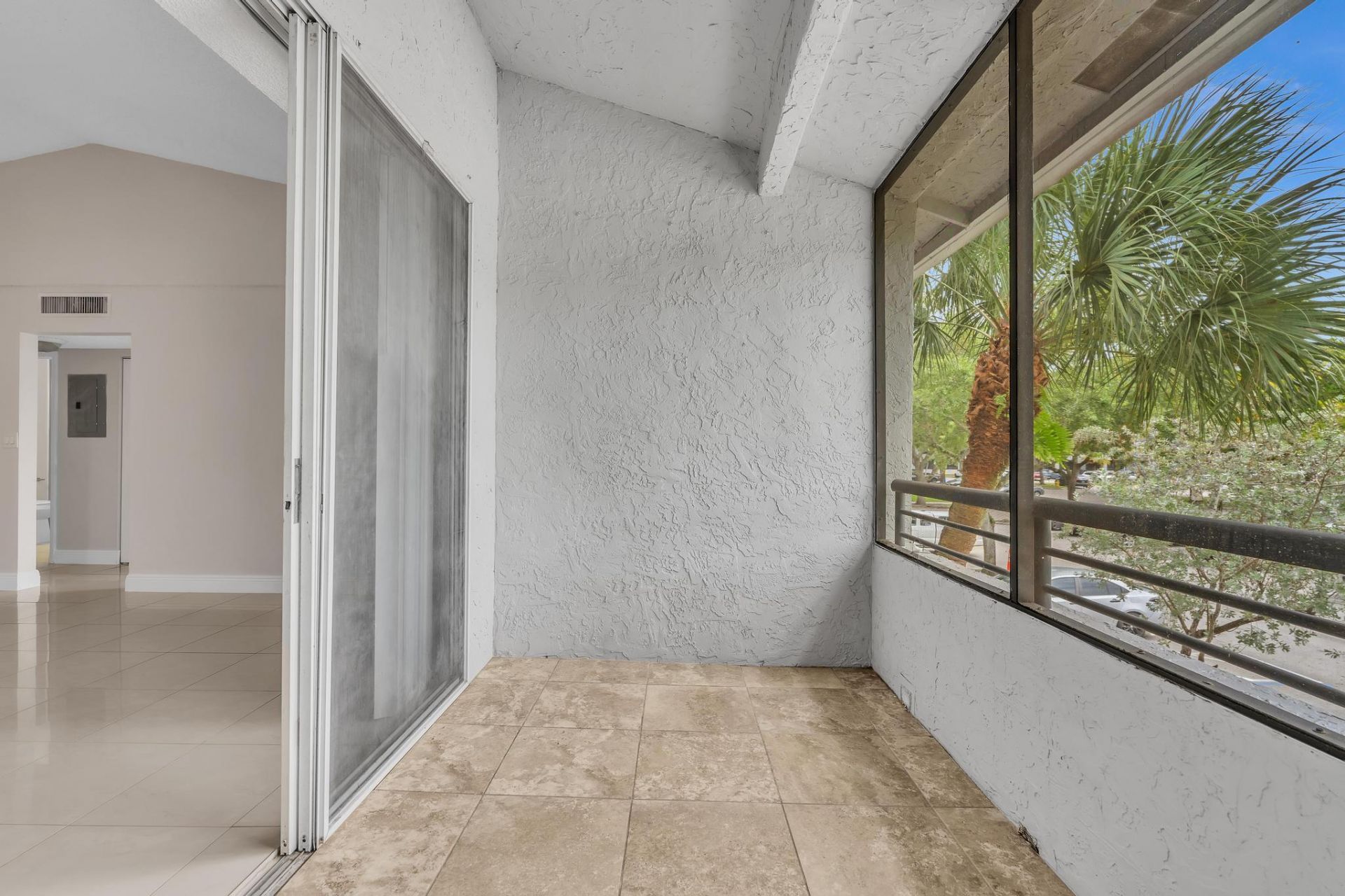 601 Lyons Road, Unit 7201, Coconut Creek, FL 33063 Photo