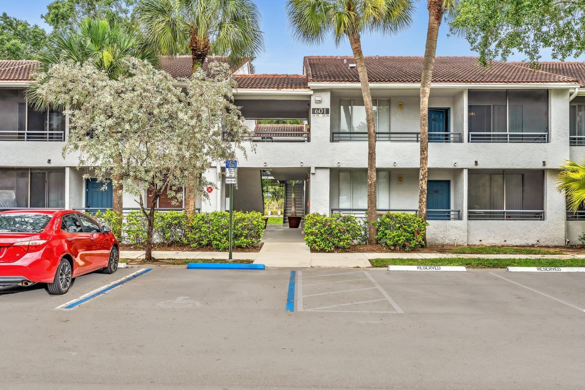 601 Lyons Road, Unit 7201, Coconut Creek, FL 33063 Photo