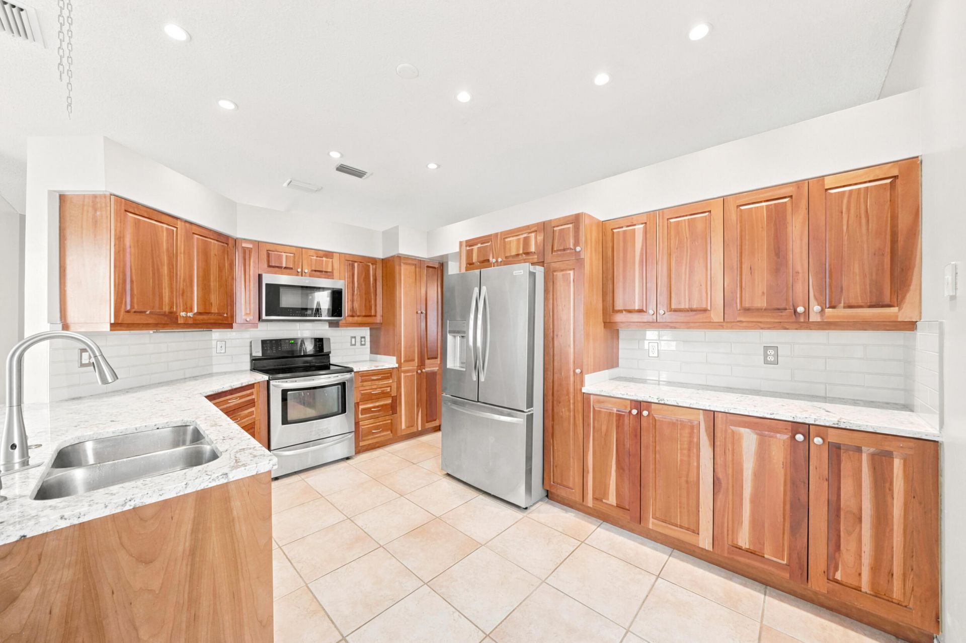 16208 Opal Creek Drive, Weston, FL 33331 Photo