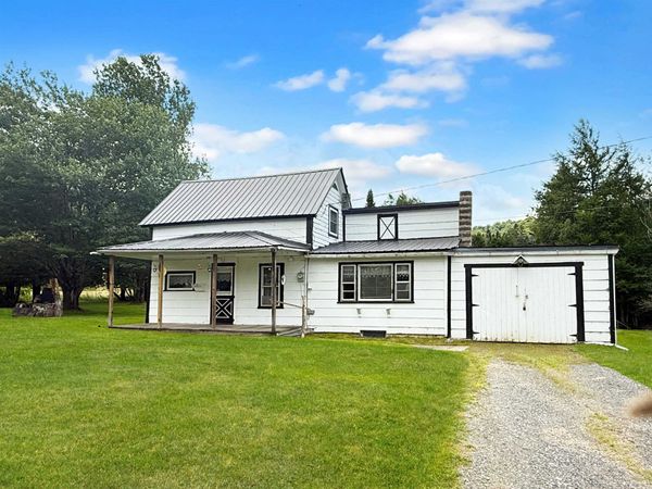 5223 Vt Route 102, Canaan, VT 05903