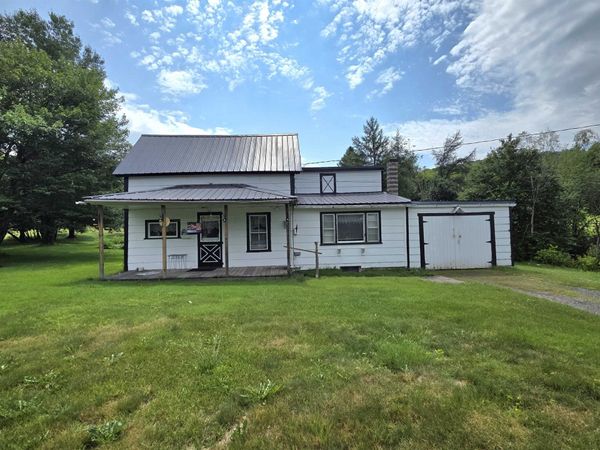 5223 Vt Route 102, Canaan, VT 05903