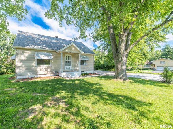 133 LAKEWOOD Avenue, East Peoria, IL 61611
