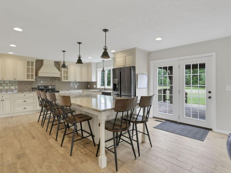 1877 Hardin Lane, Powell, OH 43065 Photo 16