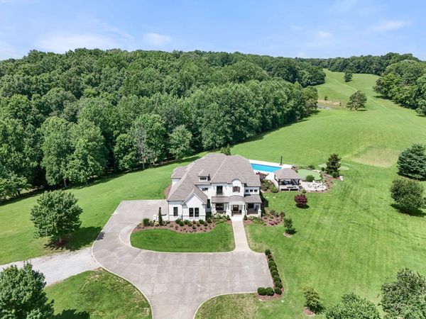 1025 Choate Rd , Dickson, TN 37055