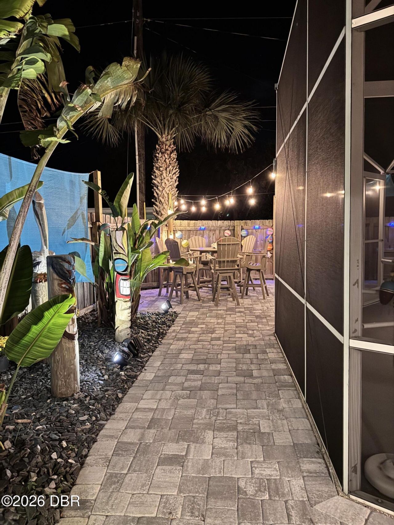 301 N Pine Street, New Smyrna Beach, FL 32169 Photo