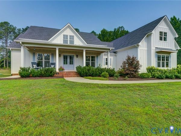 1769 Fishers Pond Drive, Goochland, VA 23102