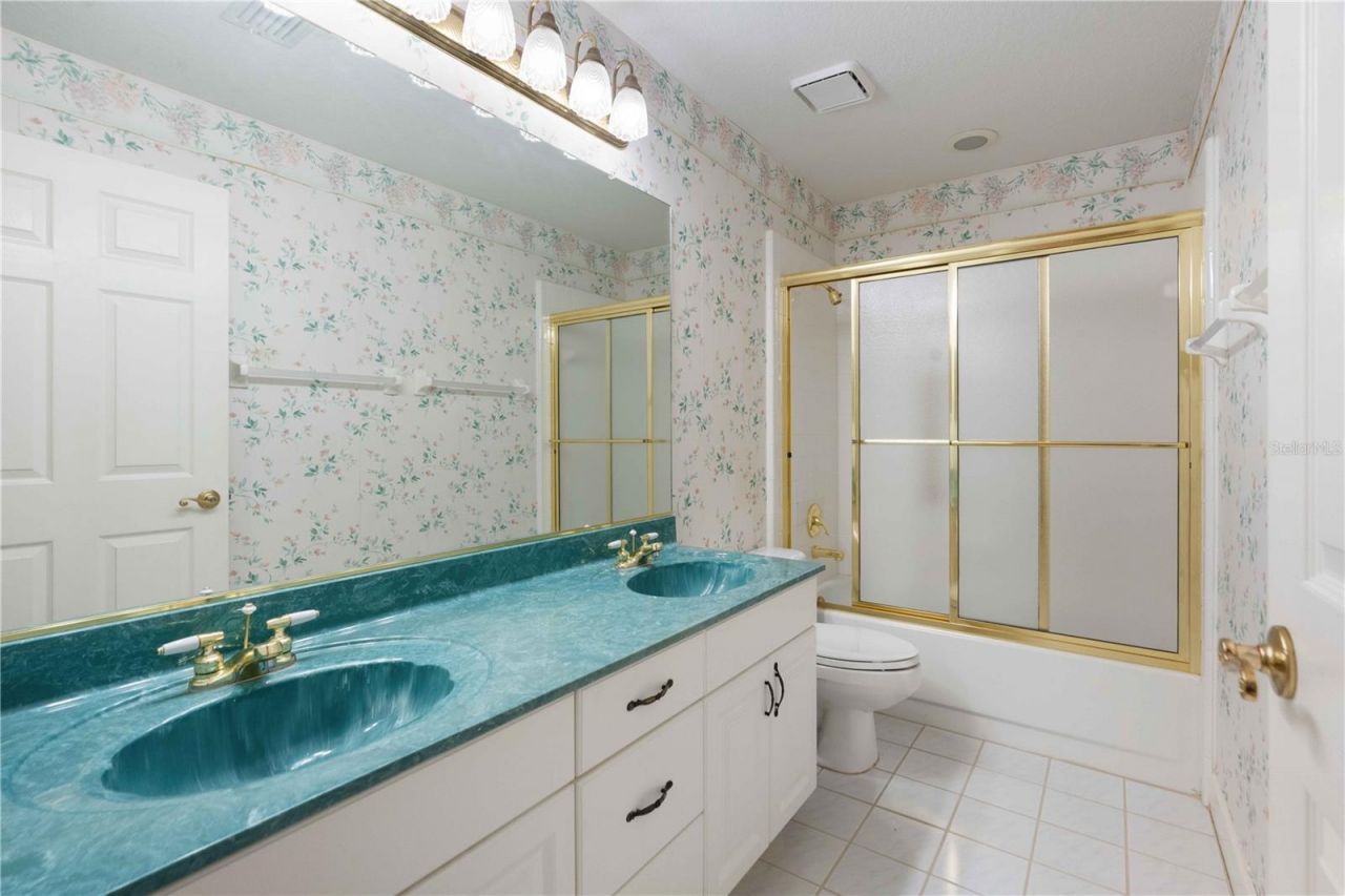 2122 Platinum Drive , Sun City Center, FL 33573 Photo