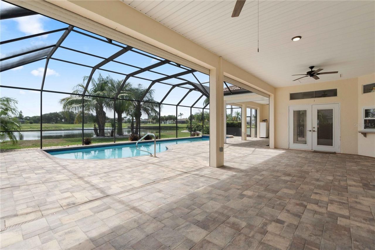 2122 Platinum Drive , Sun City Center, FL 33573 Photo