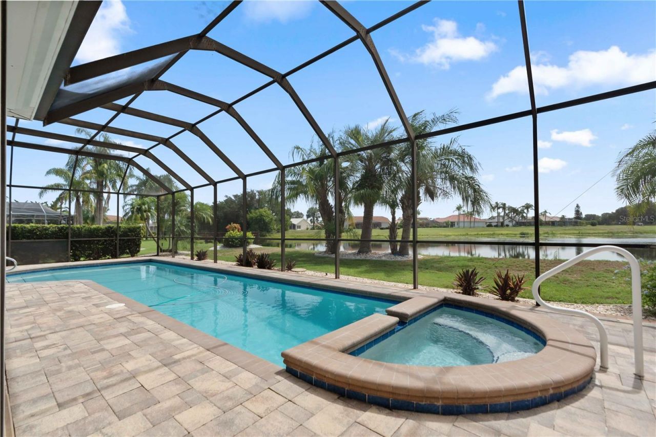 2122 Platinum Drive , Sun City Center, FL 33573 Photo