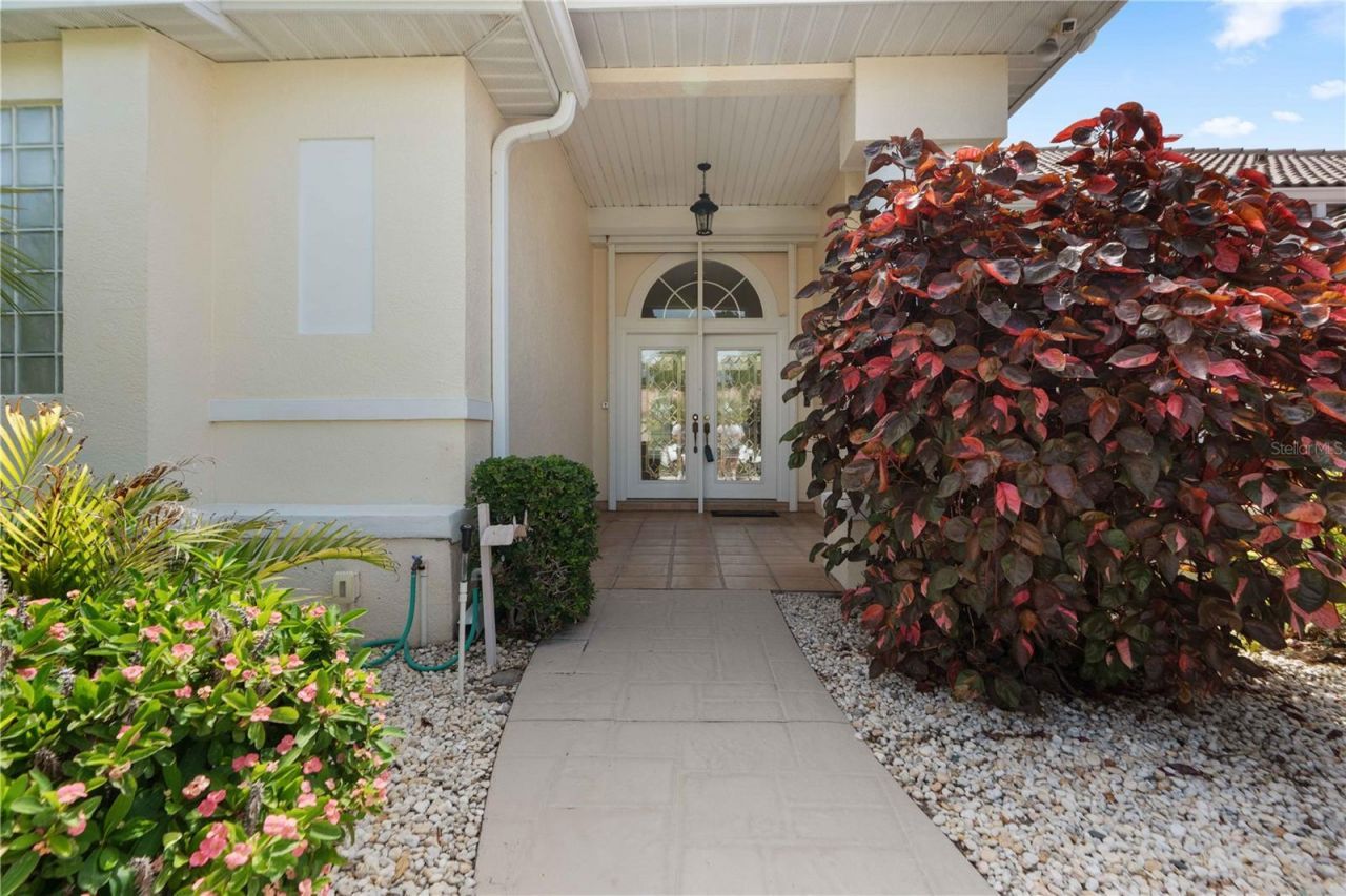 2122 Platinum Drive , Sun City Center, FL 33573 Photo