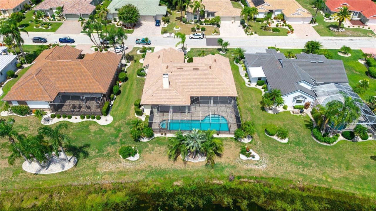 2122 Platinum Drive , Sun City Center, FL 33573 Photo