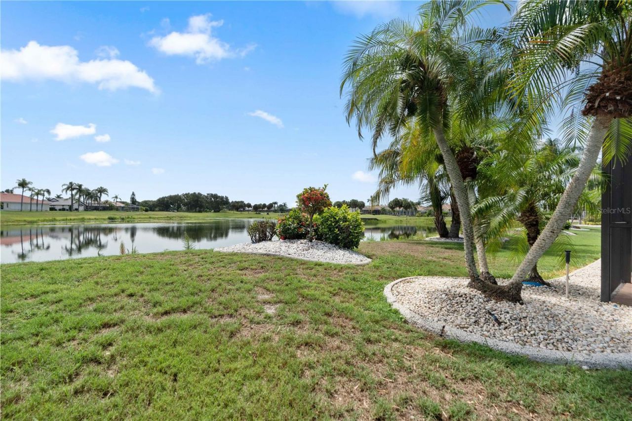 2122 Platinum Drive , Sun City Center, FL 33573 Photo