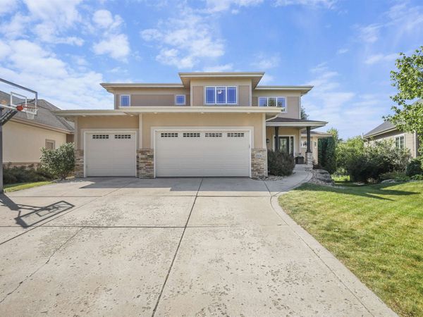 1314 Hanover Court, Waunakee, WI 53597