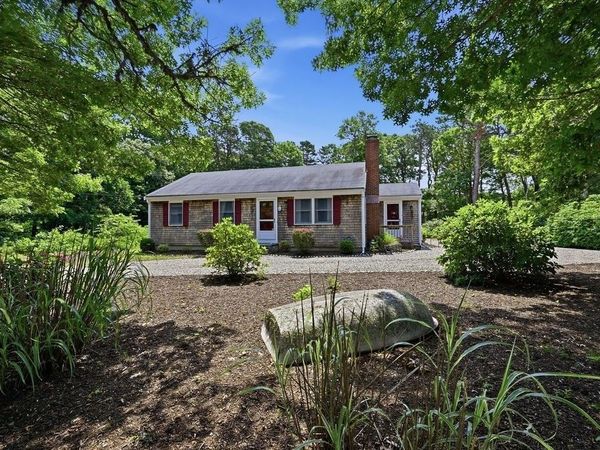 10 Circle Dr, Eastham, MA 02642
