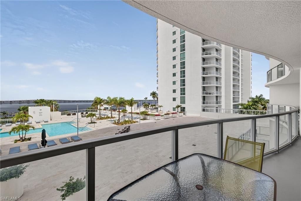 3000 Oasis Grand Blvd, Unit 505, Fort Myers, FL 33916 Photo