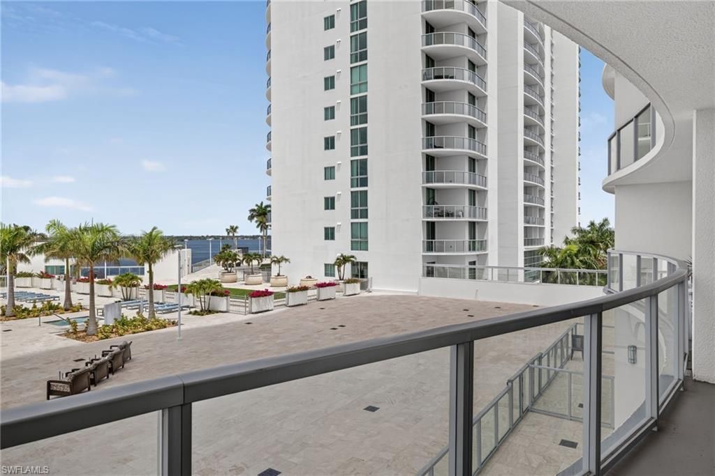 3000 Oasis Grand Blvd, Unit 505, Fort Myers, FL 33916 Photo