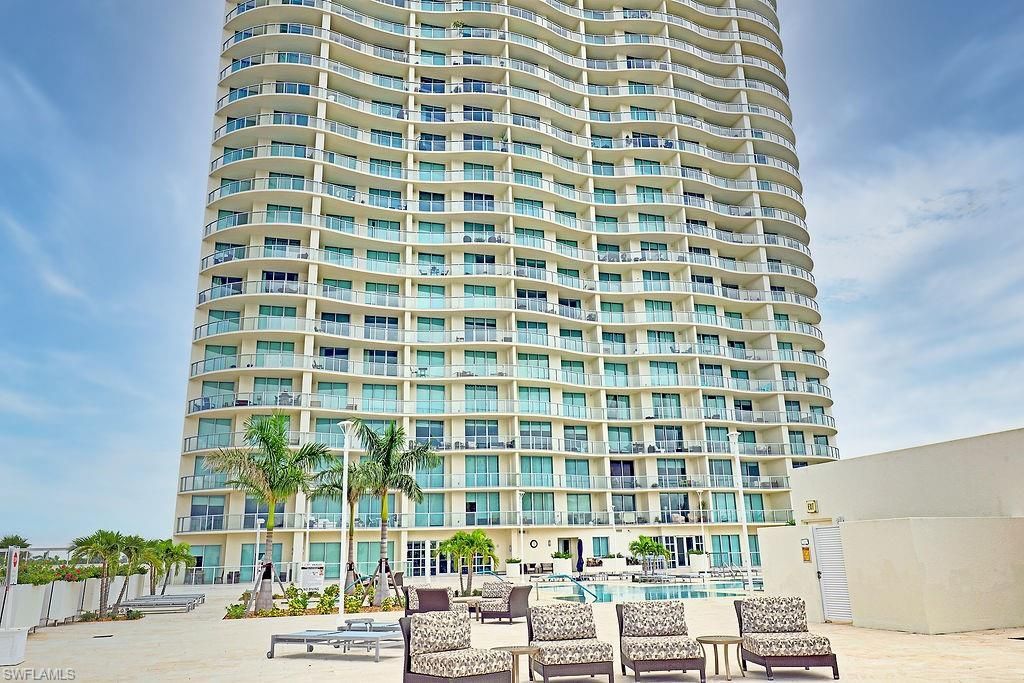 3000 Oasis Grand Blvd, Unit 505, Fort Myers, FL 33916 Photo