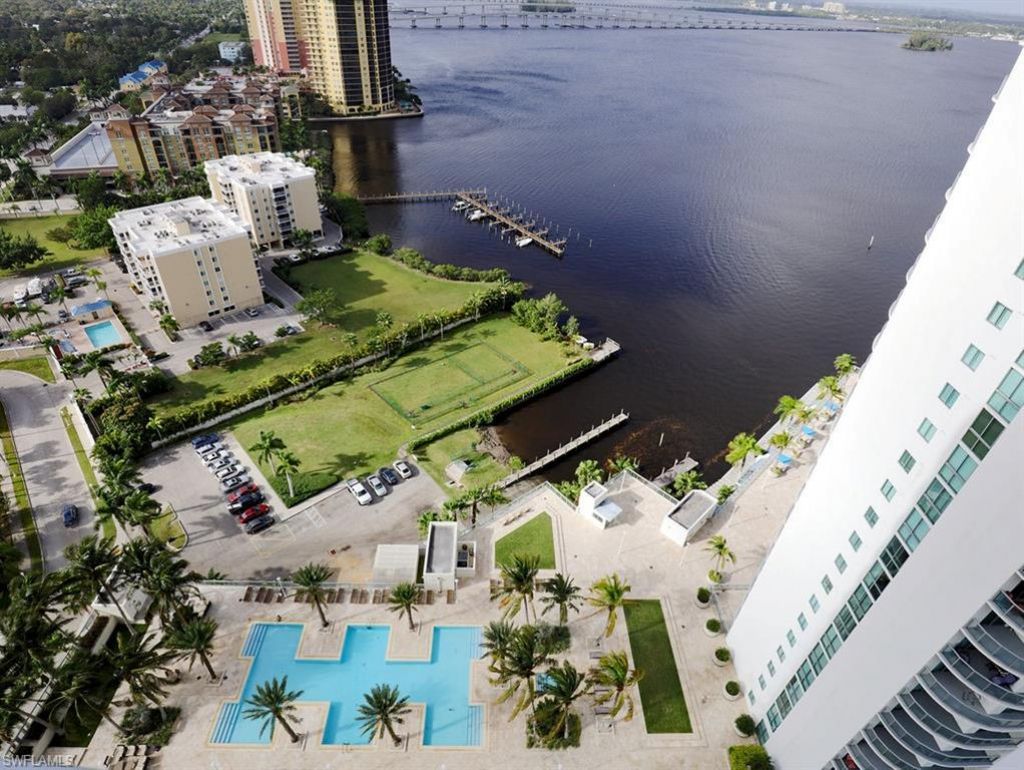 3000 Oasis Grand Blvd, Unit 505, Fort Myers, FL 33916 Photo