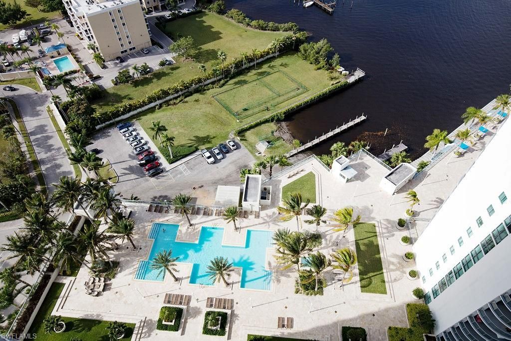 3000 Oasis Grand Blvd, Unit 505, Fort Myers, FL 33916 Photo