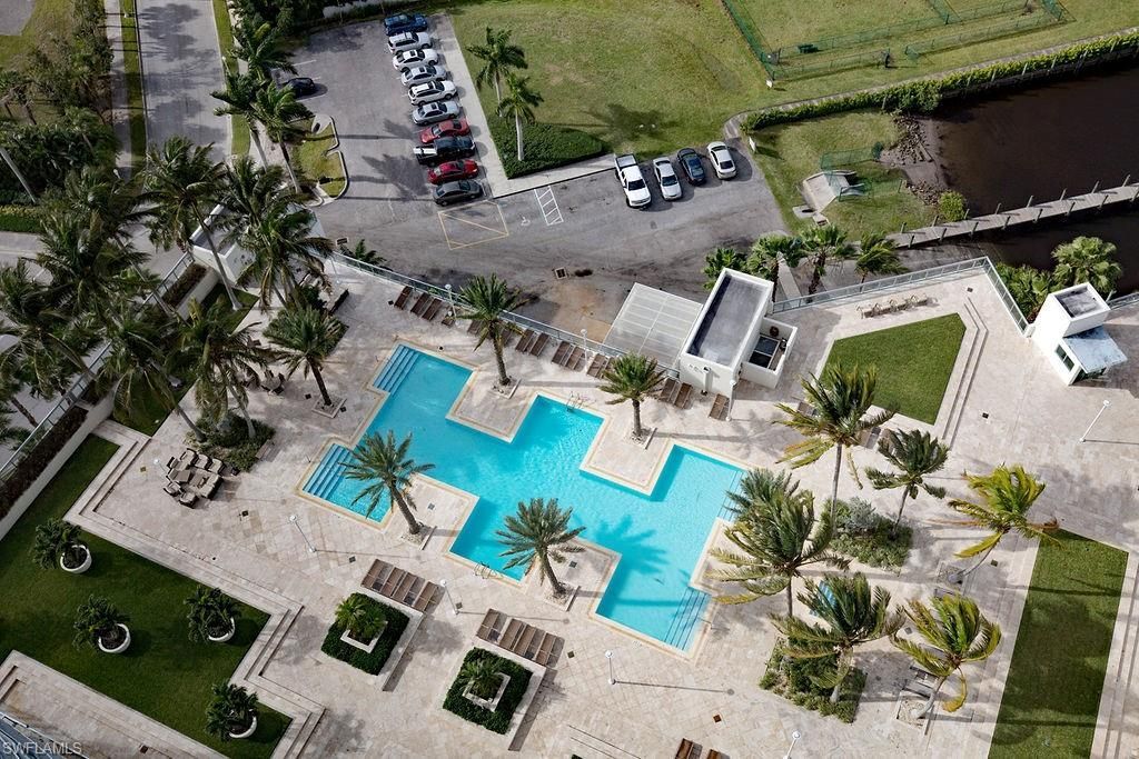 3000 Oasis Grand Blvd, Unit 505, Fort Myers, FL 33916 Photo