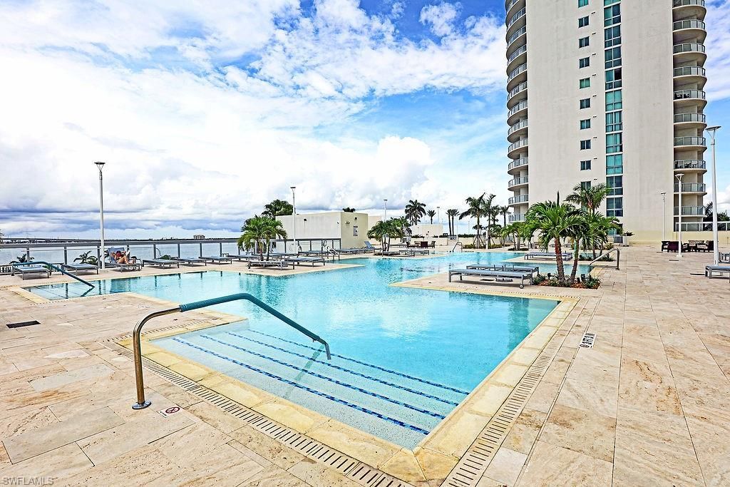 3000 Oasis Grand Blvd, Unit 505, Fort Myers, FL 33916 Photo