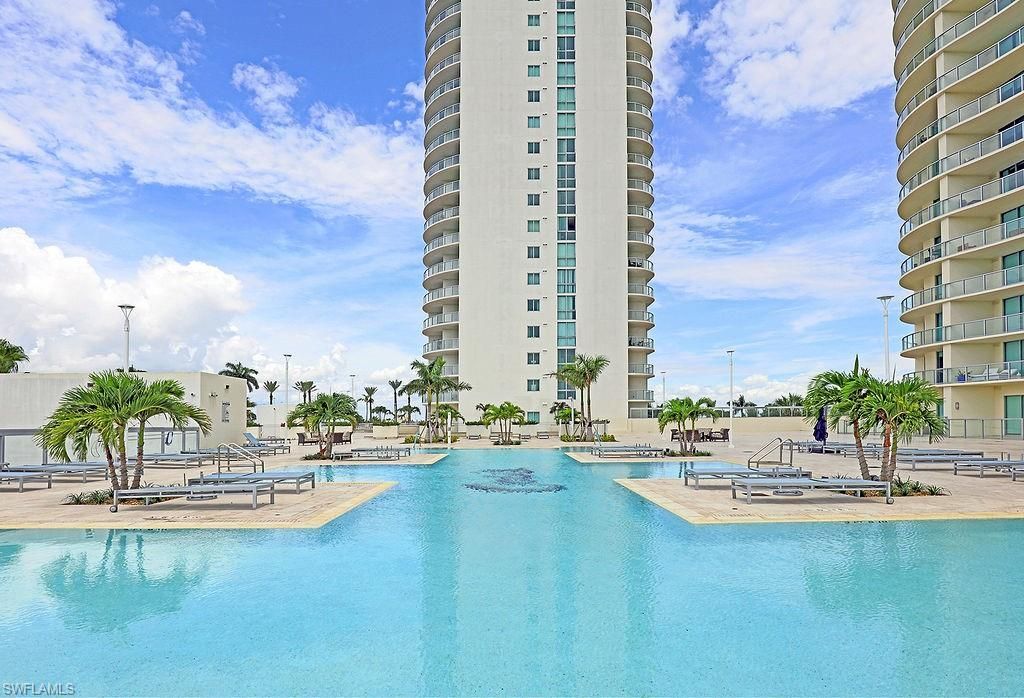 3000 Oasis Grand Blvd, Unit 505, Fort Myers, FL 33916 Photo