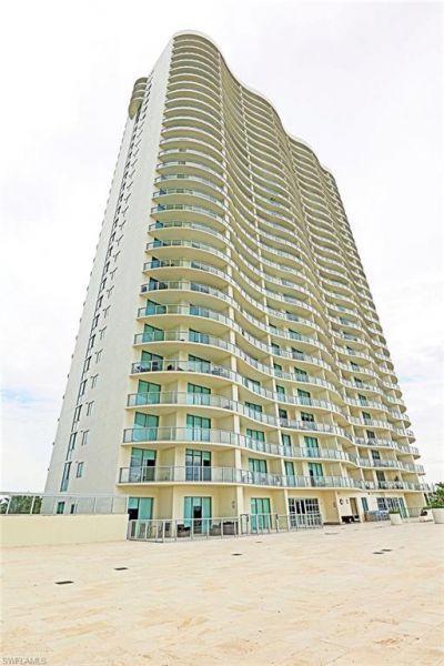 3000 Oasis Grand Blvd, Unit 505, Fort Myers, FL 33916 Photo
