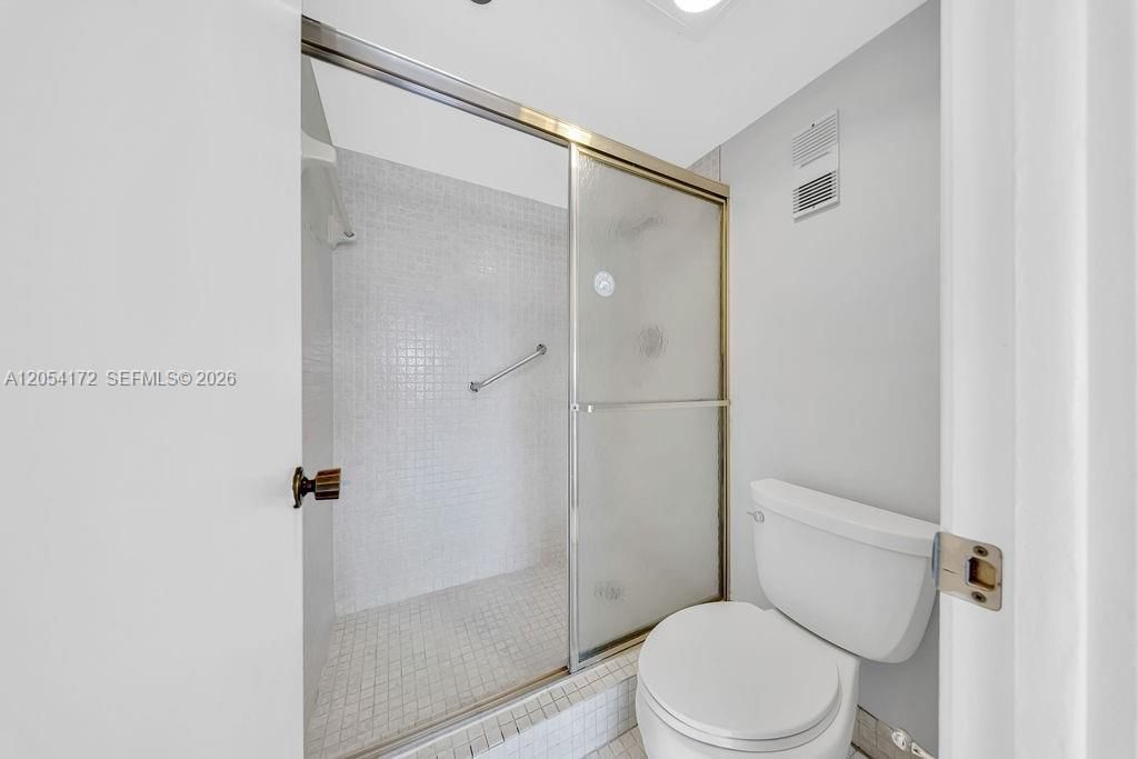 1200 Saint Charles Place , Unit 712, Pembroke Pines, FL 33026 Photo