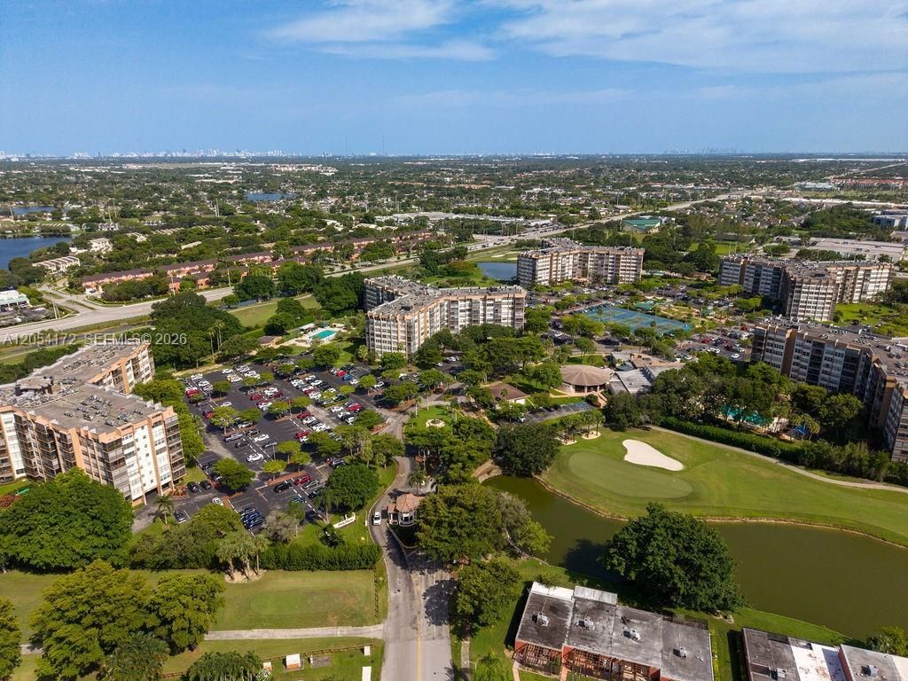 1200 Saint Charles Place , Unit 712, Pembroke Pines, FL 33026 Photo