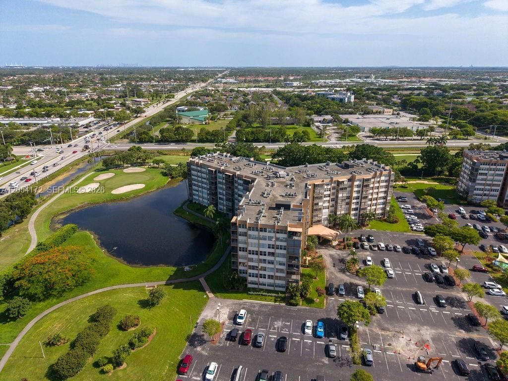 1200 Saint Charles Place , Unit 712, Pembroke Pines, FL 33026 Photo