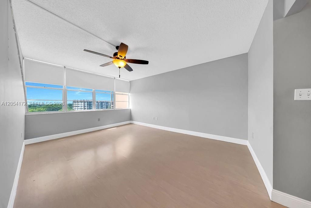 1200 Saint Charles Place , Unit 712, Pembroke Pines, FL 33026 Photo