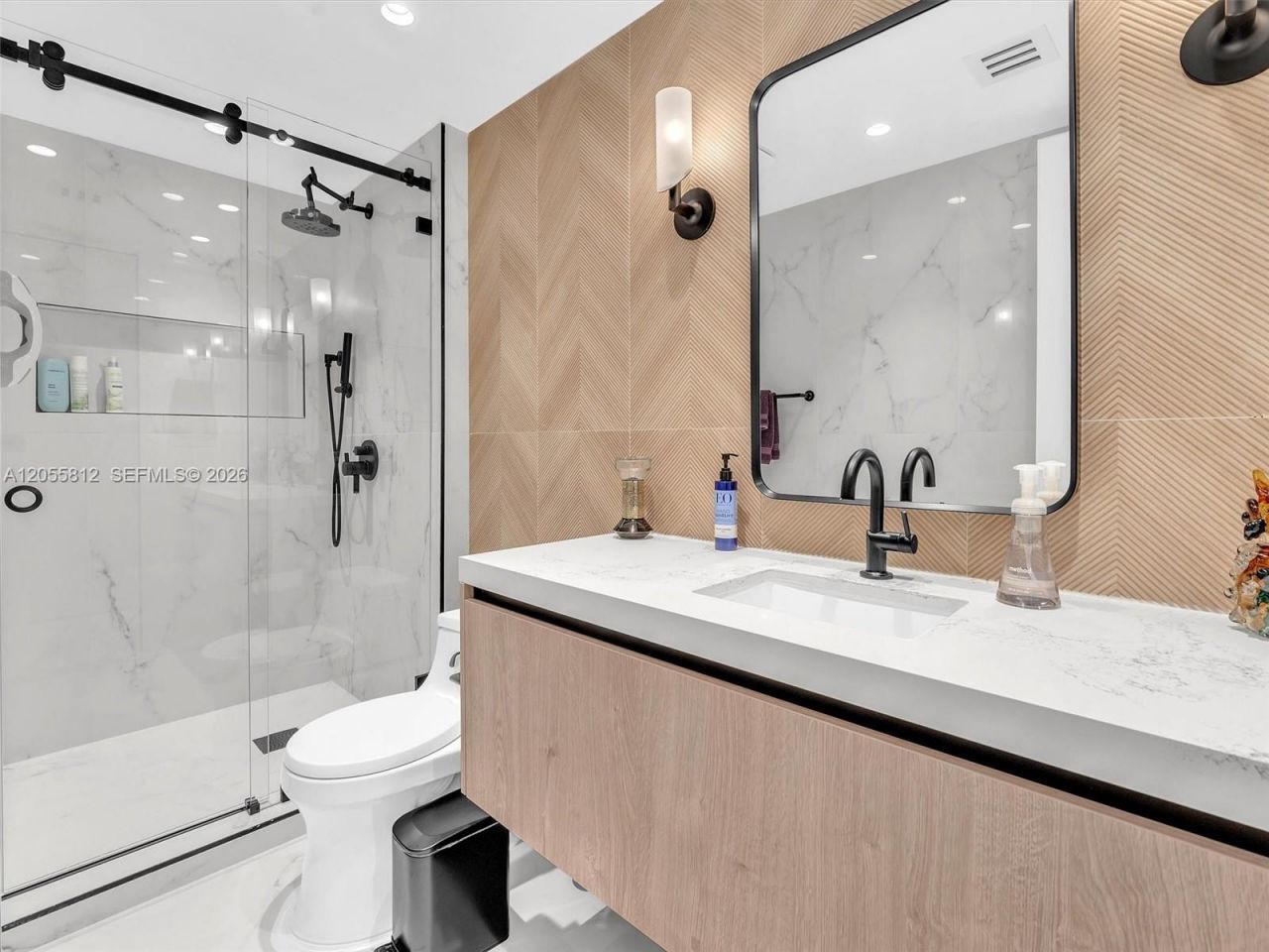 19707 Turnberry Way , Unit 6E, Aventura, FL 33180 Photo