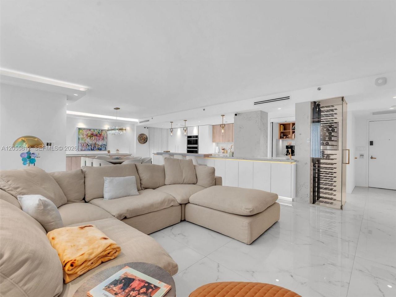 19707 Turnberry Way , Unit 6E, Aventura, FL 33180 Photo